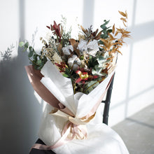 Load image into Gallery viewer, Everlasting Bouquet