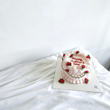 Load image into Gallery viewer, M&#39;Day Everlasting Mini Bouquet x SimplyBakez Cake